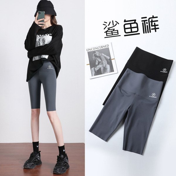 High Waist Seamless Shaping Shorts for Women – FLYING FORM | Comfortable & Stretchable Fitness Wear