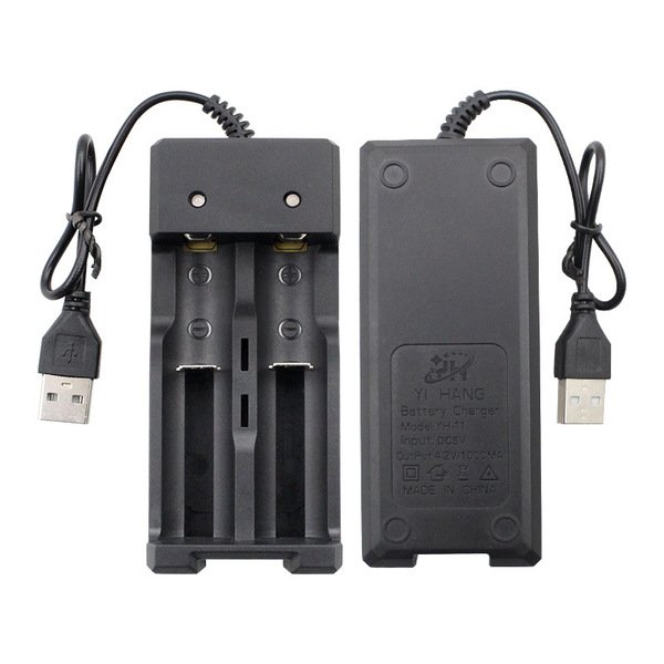Universal Charger for 3.7V Li-ion Batteries – Compatible with 18650, 16340, 14500