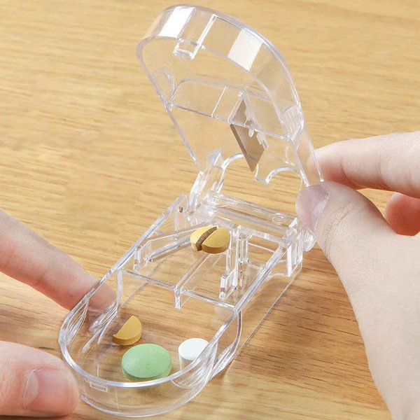 Medicine Cutter Splitter Divide Transparent Storage Case and Storage Box Pill Cutter